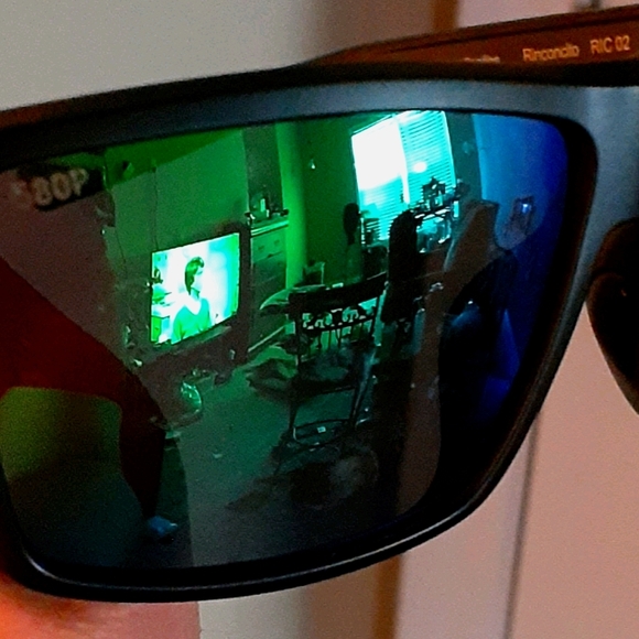 Costa Rinconcito Sunglasses - Picture 1 of 5